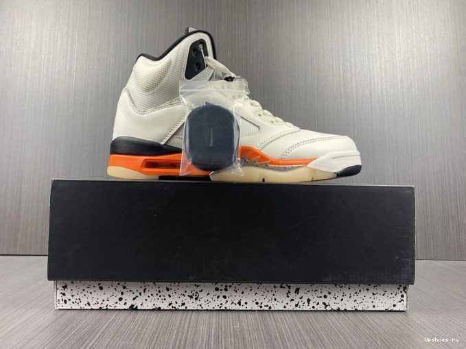 5 DC1060-100 Air Total Jordan Orange Retro 0313